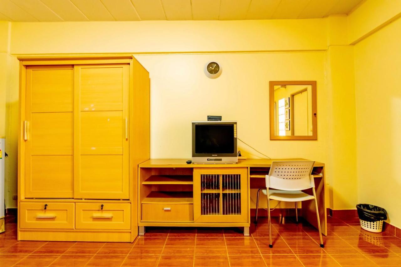 בנגקוק Benjaratch Boutique Apartment מראה חיצוני תמונה