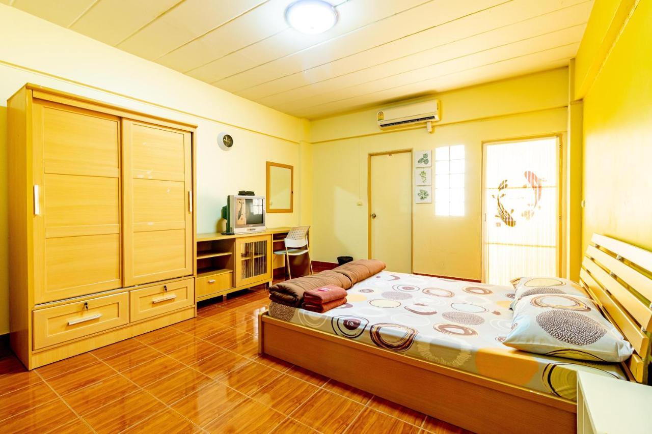 בנגקוק Benjaratch Boutique Apartment מראה חיצוני תמונה