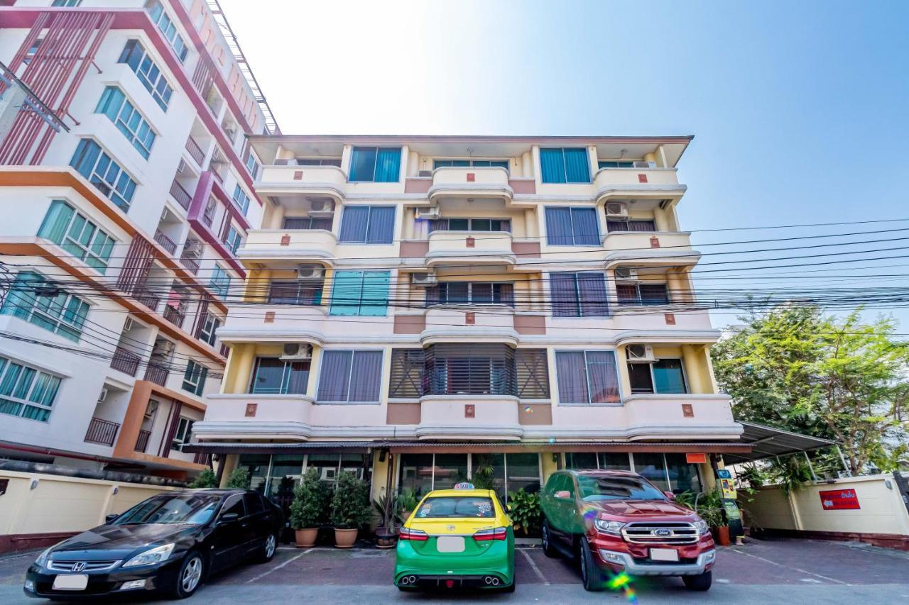 בנגקוק Benjaratch Boutique Apartment מראה חיצוני תמונה